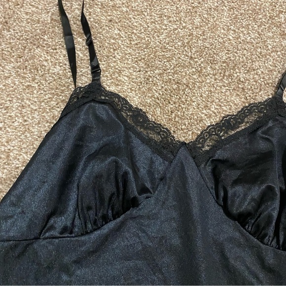 Vintage Deera Black Satin Lace Trim Tank size 34 - Picture 3 of 7